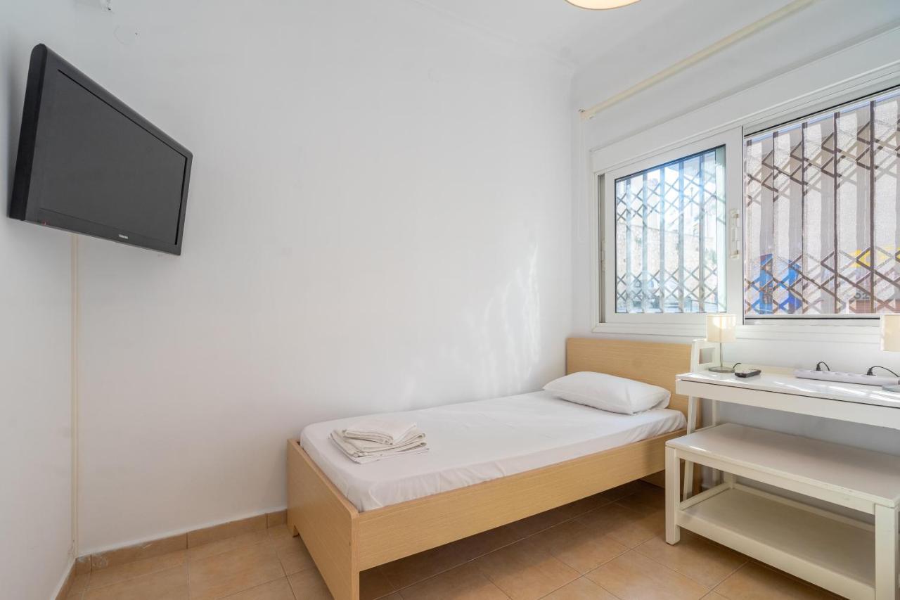 Apartment 1Km From Acropolis Filoppapou Hill Athena Bagian luar foto